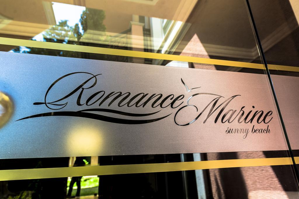 Romance Marine Aparthotel Pantai Sunny Bagian luar foto